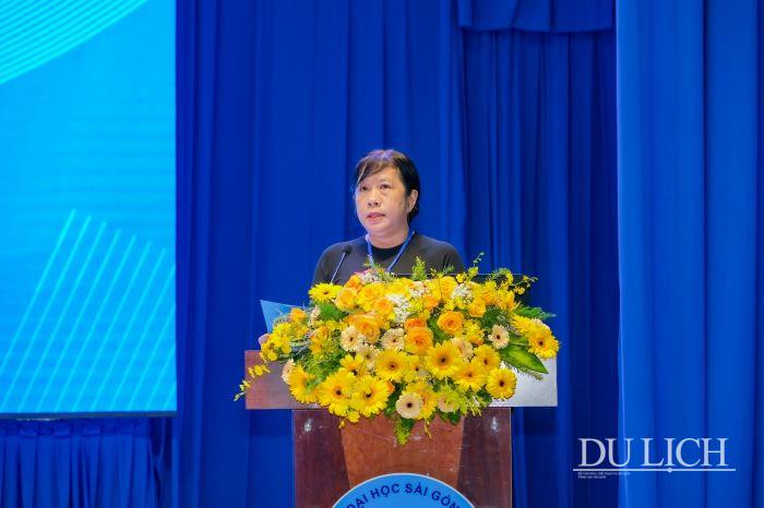 PGS.TS Lê Chi Lan – Phó Hiệu trưởng Trường Đại học Sài Gòn phát biểu khai mạc